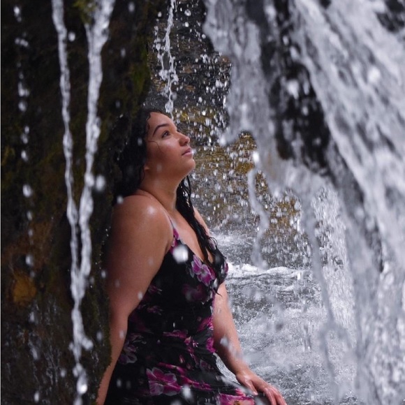 Meet your Posher, Peyton - Picture 5 of 5